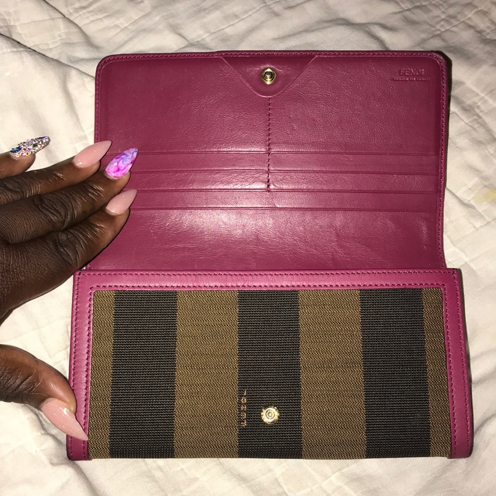 Fendi Wallet - Picture 2 of 8
